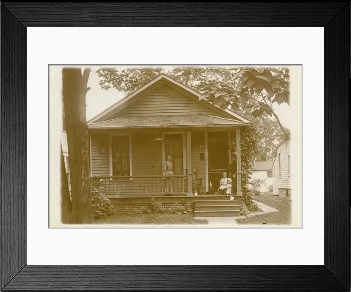 Framed Print : Typical bungalow, USA Framed Print : Typical bungalow, USA