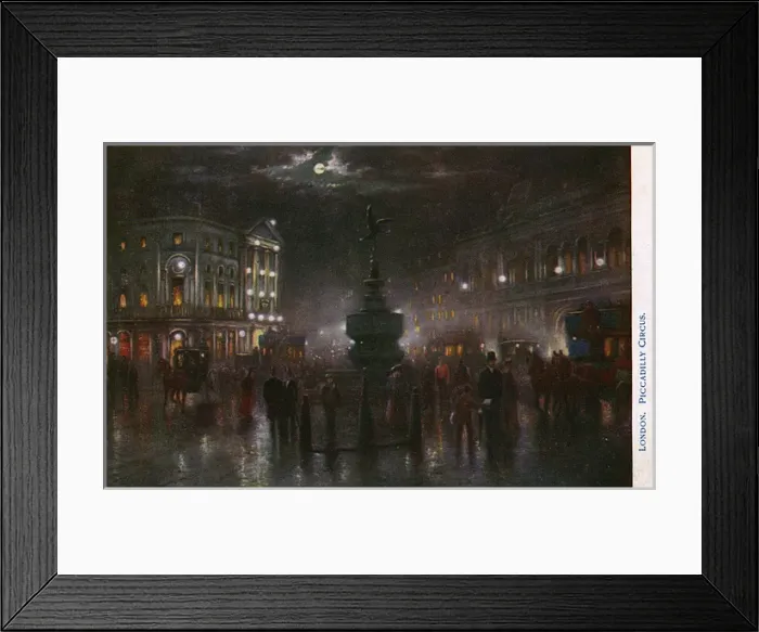 Framed Print : Piccadilly Circus, London - A dark and wet (yet busy) scene Framed Print : Piccadilly Circus, London - A dark and wet (yet busy) scene