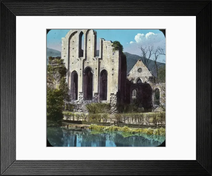 Framed Print : Valle Crucis Abbey Framed Print : Valle Crucis Abbey