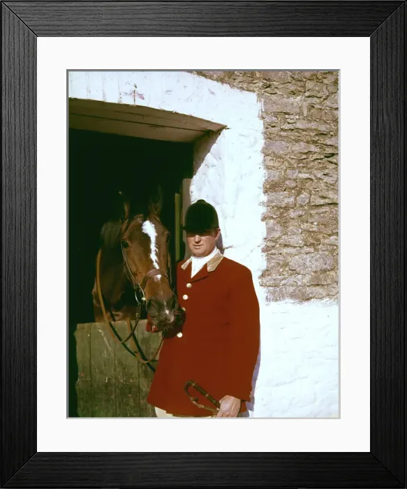 Framed Print : Devon and Somerset Staghounds stables Framed Print : Devon and Somerset Staghounds stables