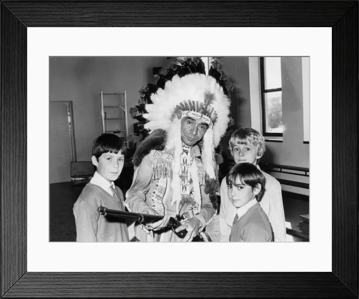 Framed Print : Native American Indian chief at school, Hayle, Cornwall Framed Print : Native American Indian chief at school, Hayle, Cornwall