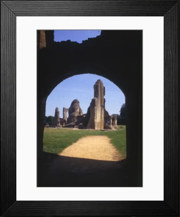 Framed Print : Ruins of Sherborne Old Castle, Dorset Framed Print : Ruins of Sherborne Old Castle, Dorset