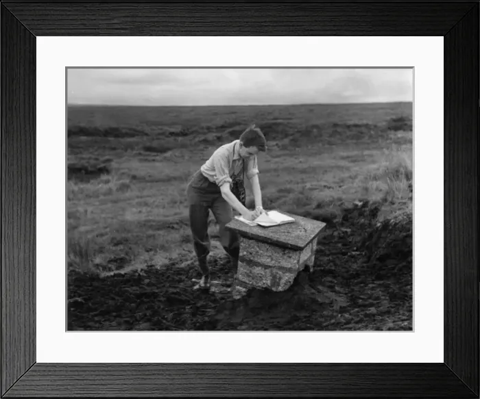 Framed Print : Letter box at Cranmere Pool, Dartmoor, Devon Framed Print : Letter box at Cranmere Pool, Dartmoor, Devon