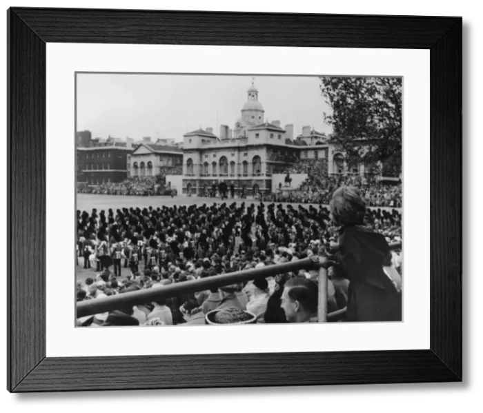 Framed Print : Trooping the Colour in Horse Guards Parade, London Framed Print : Trooping the Colour in Horse Guards Parade, London