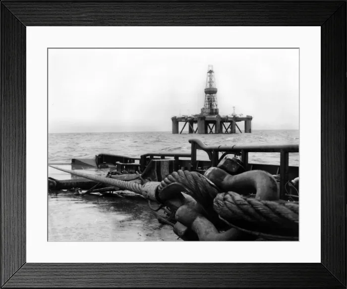 Framed Print : Oil rig Atlantic I, 38 miles off The Lizard, Cornwall Framed Print : Oil rig Atlantic I, 38 miles off The Lizard, Cornwall