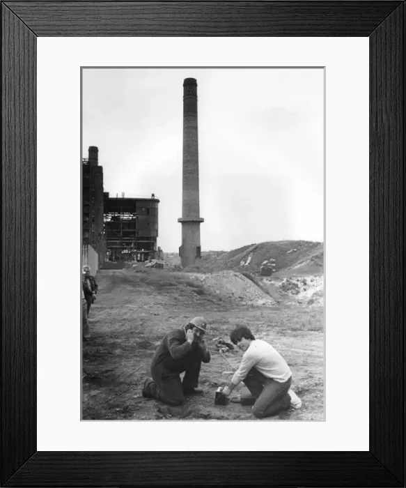 Framed Print : Chimney demolition at Hayle, Cornwall Framed Print : Chimney demolition at Hayle, Cornwall