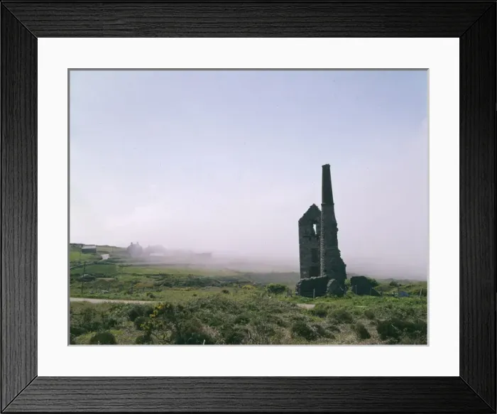 Framed Print : Engine house at Carn Galver tin mine, Cornwall Framed Print : Engine house at Carn Galver tin mine, Cornwall
