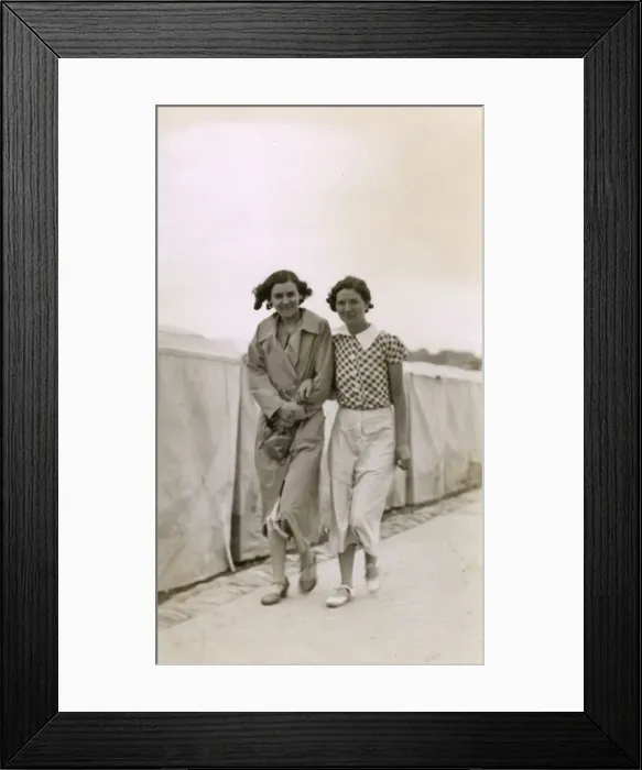 Framed Print : Paignton, Devon - Two young women at the seaside Framed Print : Paignton, Devon - Two young women at the seaside