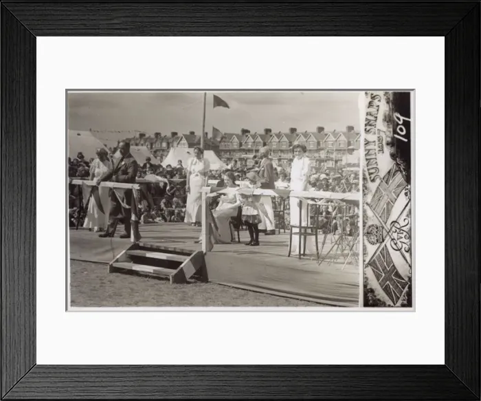 Framed Print : Announcing the winner of a beauty pageant - South Coast Framed Print : Announcing the winner of a beauty pageant - South Coast