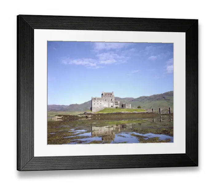Framed Print : Eilean Donan Castle, Western Scotland