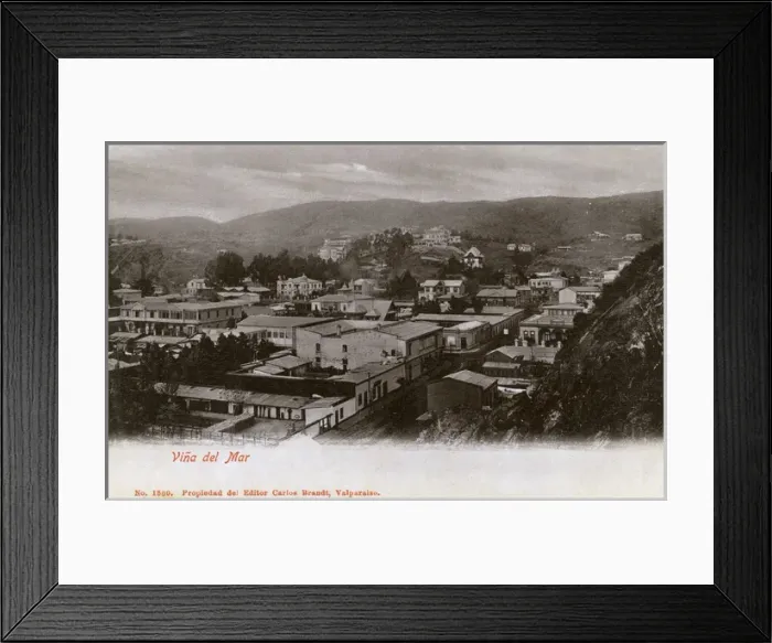 Framed Print : General view of Vina del Mar, Chile, South America Framed Print : General view of Vina del Mar, Chile, South America