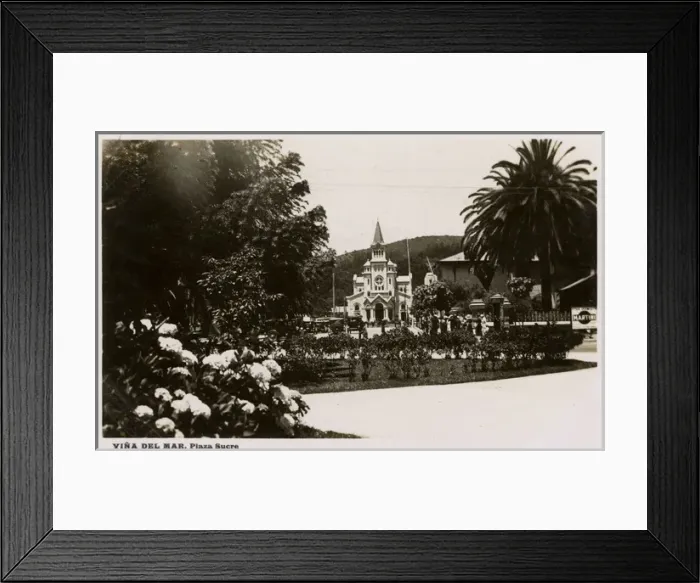 Framed Print : Plaza Sucre, Vina del Mar, Chile, South America Framed Print : Plaza Sucre, Vina del Mar, Chile, South America