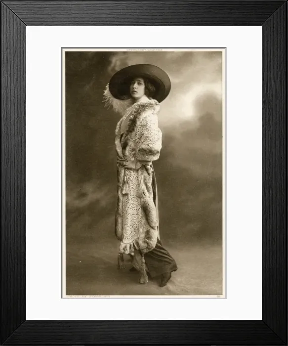 Framed Print : Parisian woman 1908 Framed Print : Parisian woman 1908