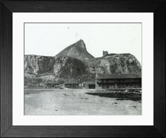 Framed Print : Windmill Hill and O Haras Tower Framed Print : Windmill Hill and O Haras Tower