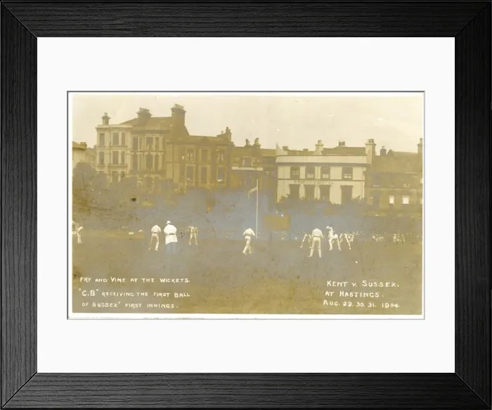 Framed Print : Cricket, Kent v Sussex at Hastings, August 1904 Framed Print : Cricket, Kent v Sussex at Hastings, August 1904