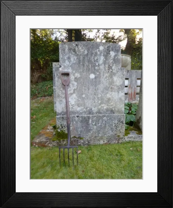 Framed Print : The Tomb of Gertrude Jekyll by Lutyens with her fork Framed Print : The Tomb of Gertrude Jekyll by Lutyens with her fork