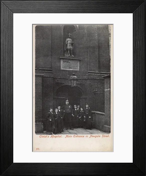 Framed Print : Christs Hospital - Main Entrance in Newgate Street