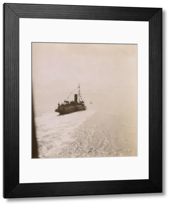 Framed Print : Walton Belle, final call of the season at Southwold, Suffolk Framed Print : Walton Belle, final call of the season at Southwold, Suffolk