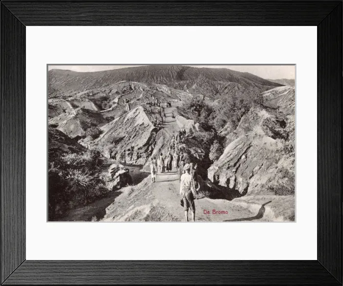 Framed Print : People on Mount Bromo, East Java, Indonesia Framed Print : People on Mount Bromo, East Java, Indonesia