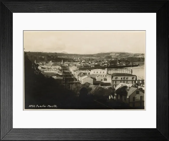 Framed Print : Puerto Montt, Los Lagos, Chile, South America Framed Print : Puerto Montt, Los Lagos, Chile, South America