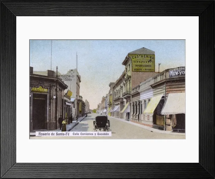 Framed Print : Rosario de Santa Fe, Argentina, South America Framed Print : Rosario de Santa Fe, Argentina, South America