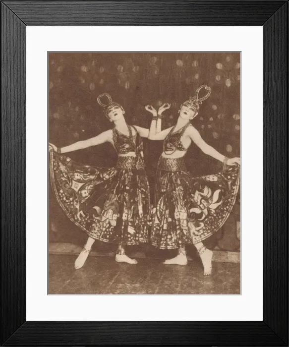 Framed Print : The Dolly Sisters in Oh Les Belles Filles, Paris, 1923 Framed Print : The Dolly Sisters in Oh Les Belles Filles, Paris, 1923