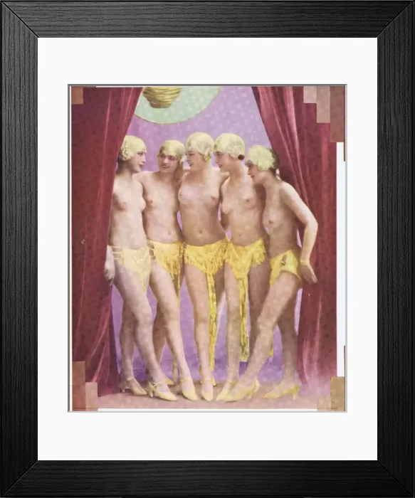 Framed Print : Showgirls from a show at the Admirals Palast, Berlin, 1929 Framed Print : Showgirls from a show at the Admirals Palast, Berlin, 1929