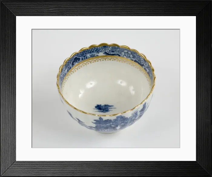 Framed Print : Tea bowl made from porcelain, transfer-printed in underglaze blue with Framed Print : Tea bowl made from porcelain, transfer-printed in underglaze blue with