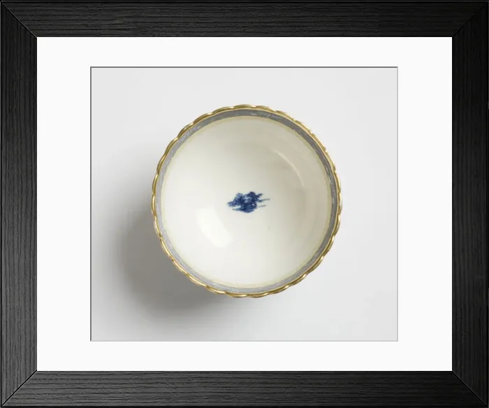 Framed Print : Tea bowl made from porcelain, transfer-printed in underglaze blue with Framed Print : Tea bowl made from porcelain, transfer-printed in underglaze blue with