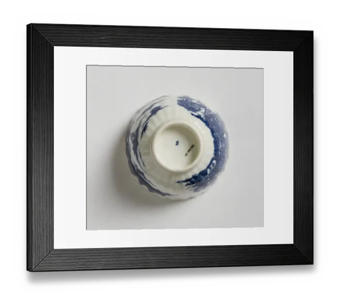 Framed Print : Tea bowl made from porcelain, transfer-printed in underglaze blue with Framed Print : Tea bowl made from porcelain, transfer-printed in underglaze blue with