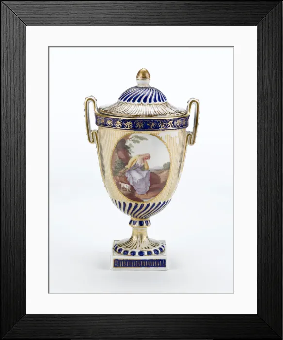 Framed Print : Urn made from porcelain with a white ground, painted in gold Framed Print : Urn made from porcelain with a white ground, painted in gold