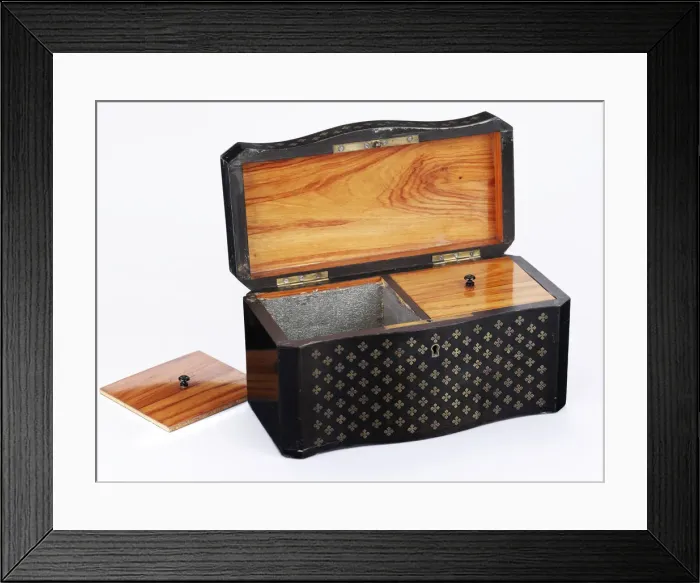 Framed Print : Tea caddy made from ebonised wood inlaid with brass quatrefoils, lined with tulipwood Framed Print : Tea caddy made from ebonised wood inlaid with brass quatrefoils, lined with tulipwood