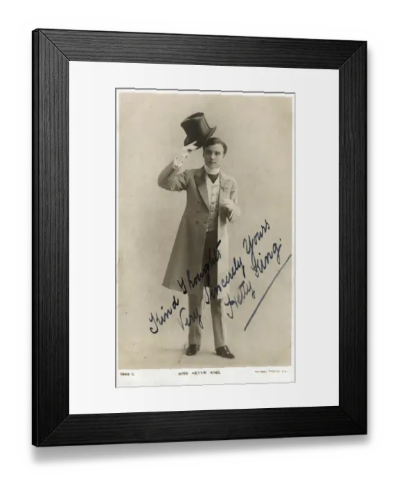 Framed Print : Hetty King music hall male impersonator 1883-1972 Framed Print : Hetty King music hall male impersonator 1883-1972