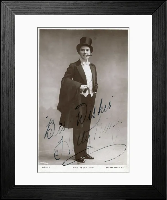 Framed Print : Hetty King music hall male impersonator 1883-1972 Framed Print : Hetty King music hall male impersonator 1883-1972