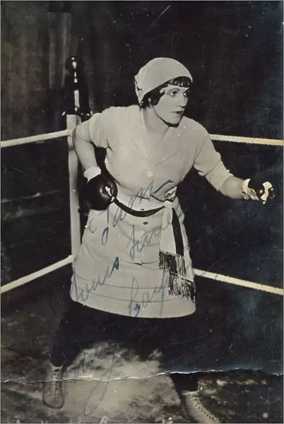 Marthe Carpentier boxer born 1893