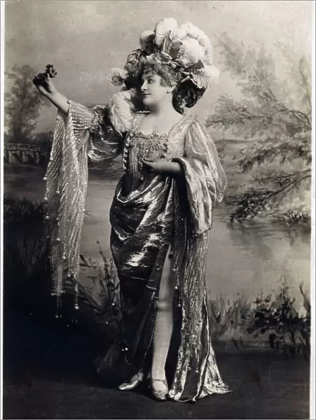 Marie Loftus music hall dancer and singer 1857-1940