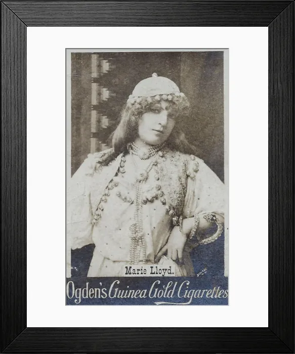 Framed Print : Marie Lloyd music hall singer and comedienne 1870-1922 Framed Print : Marie Lloyd music hall singer and comedienne 1870-1922