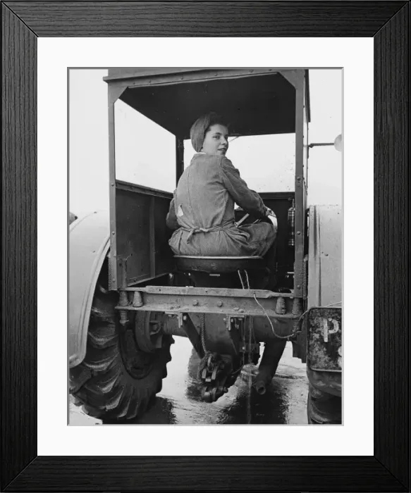 Framed Print : Land Girls WWII