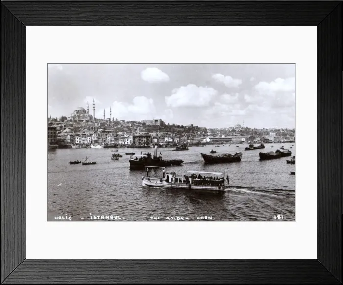 Framed Print : Istanbul, Turkey - over Bosphorus toward Suleimaniye Mosque Framed Print : Istanbul, Turkey - over Bosphorus toward Suleimaniye Mosque