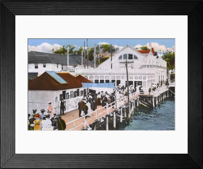 Framed Print : New Haven, Connecticut, USA - Wilcoxs Pier, Savin Rock Framed Print : New Haven, Connecticut, USA - Wilcoxs Pier, Savin Rock