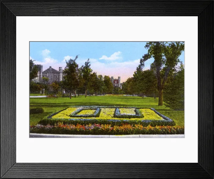 Framed Print : State of Oklahoma, USA - Entrance to Oval, University Framed Print : State of Oklahoma, USA - Entrance to Oval, University