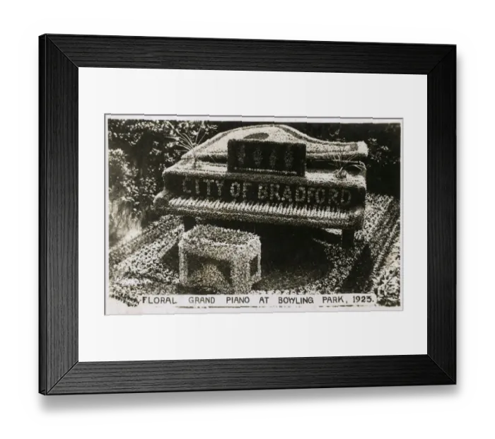 Framed Print : Grand Floral Piano - Bowling Park, Bradford, Yorkshire Framed Print : Grand Floral Piano - Bowling Park, Bradford, Yorkshire