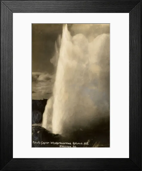 Framed Print : Pohutu Geyser, Whakarewarewa, Rotorua, New Zealand Framed Print : Pohutu Geyser, Whakarewarewa, Rotorua, New Zealand