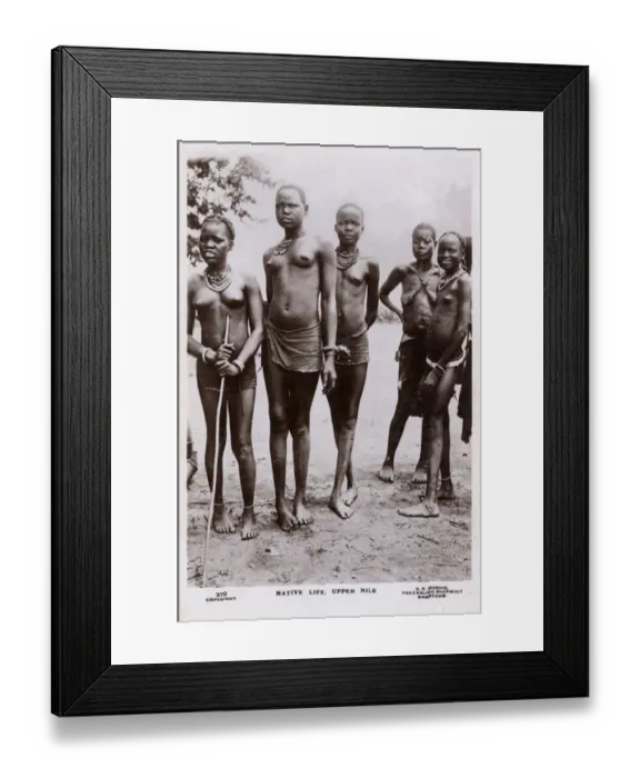 Framed Print : Sudan, Africa - Shilluk Mother and her four daughters Framed Print : Sudan, Africa - Shilluk Mother and her four daughters