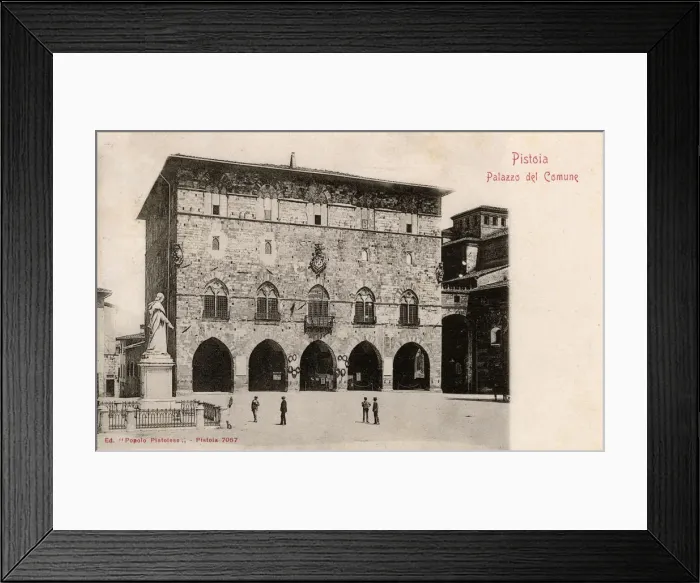 Framed Print : Pistoia, Tuscany, Italy - Palazzo del Comune Framed Print : Pistoia, Tuscany, Italy - Palazzo del Comune
