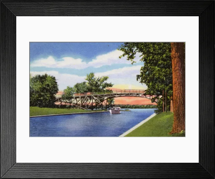 Framed Print : Minneapolis, Minnesota, USA - The Narrows, Lake Minnetonka Framed Print : Minneapolis, Minnesota, USA - The Narrows, Lake Minnetonka
