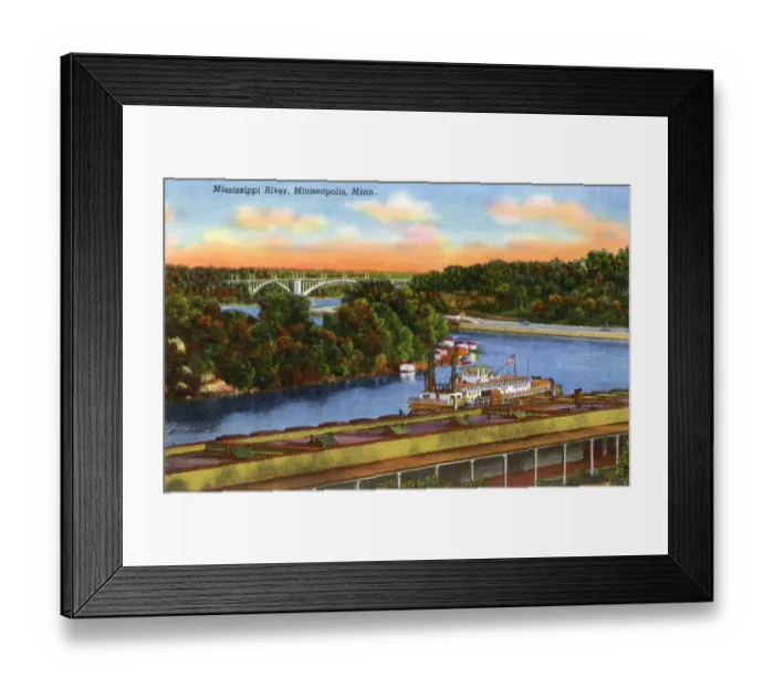 Framed Print : Minneapolis, Minnesota, USA - View of the Mississippi River Framed Print : Minneapolis, Minnesota, USA - View of the Mississippi River
