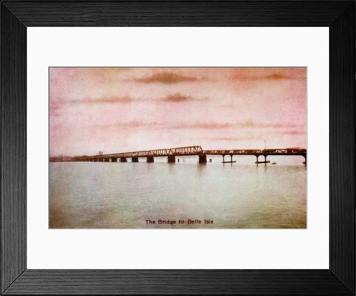 Framed Print : Detroit, Michigan, USA - The Bridge to Belle Isle Framed Print : Detroit, Michigan, USA - The Bridge to Belle Isle