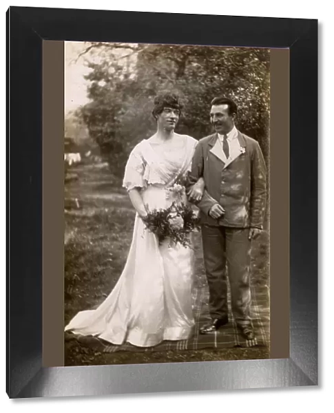 WW1 - Convalescent Soldier and his bride