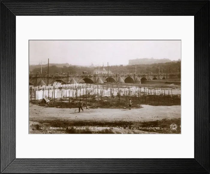Framed Print : Madrid, Spain - Segovia Bridge over the Manzanares River Framed Print : Madrid, Spain - Segovia Bridge over the Manzanares River